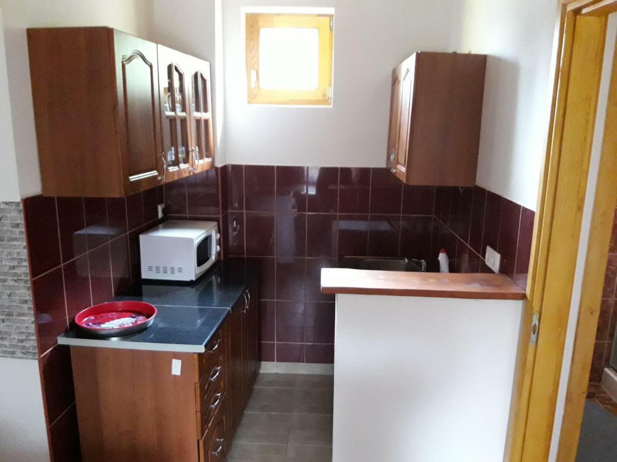 Nagykapornak Zanati Apartmannhaz מראה חיצוני תמונה